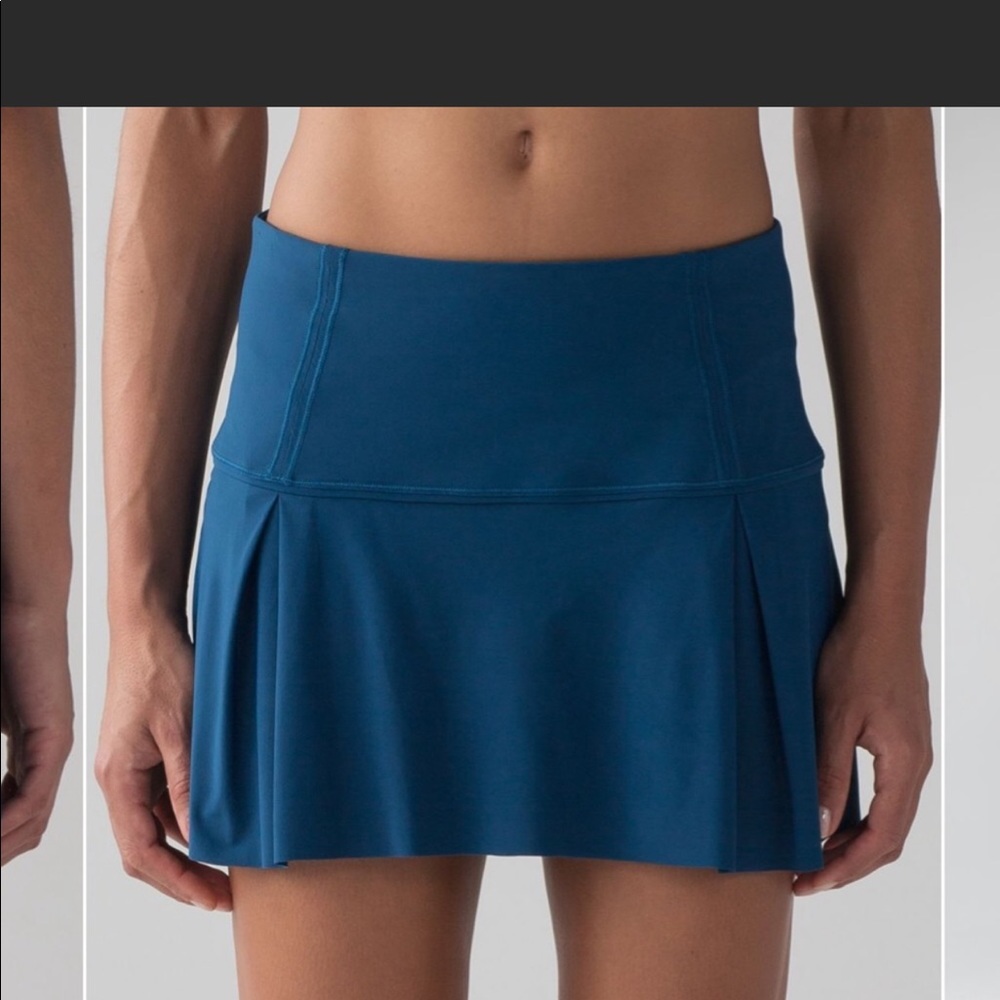 Lululemon EUC tennis skirt